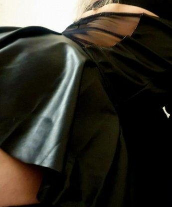 💋 Живу в Москве и предлагаю интимные услуги, которые переносят нас в мир незабываемого блаженства. 😉 Мои возможности безграничны, я готова поразить тебя своим умением и страстными ласками. Мои отзывы говорят сами за себя – мои клиенты остаются довольными и возвращаются к моему нежному прикосновению. 🌟 Посмотри мои фото – мои изысканные черты лица и соблазнительная фигура заставят тебя жаждать меня. 😍 Так что, если ты ищешь в Москве незабываемые встречи, я буду ждать тебя. Давай окунемся в мир страсти и наслаждения вместе! 💫 Альбина